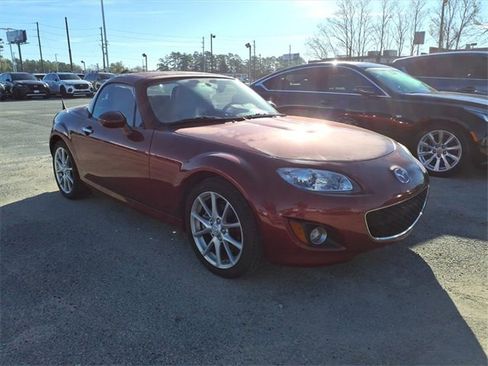 Used 2011 MAZDA MX-5 Miata Grand Touring w/ Premium Pkg image 4