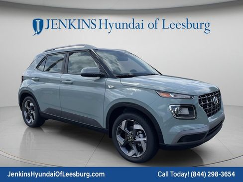 New 2026 Hyundai Venue SEL FWD image 1