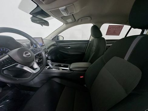 Certified 2025 Nissan Sentra SV FWD image 20