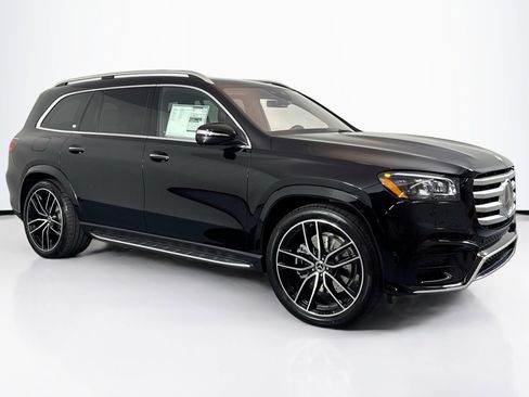 New 2025 Mercedes-Benz GLS 580 4MATIC image 3