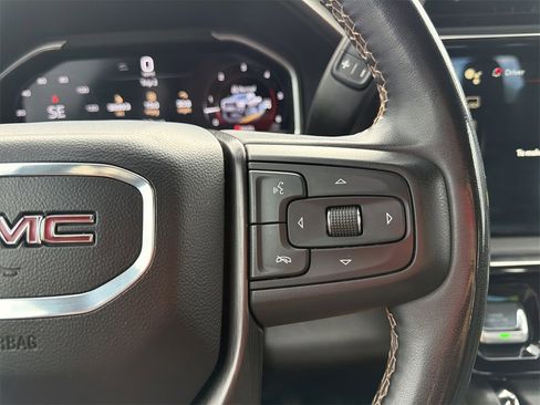 Used 2024 GMC Sierra 2500 AT4 w/ AT4 Premium Plus Package image 25