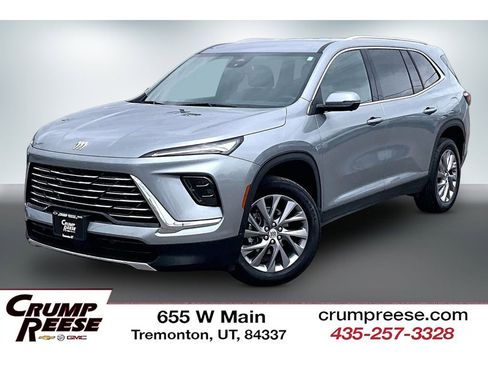 Used 2025 Buick Enclave Preferred AWD/4WD image 1