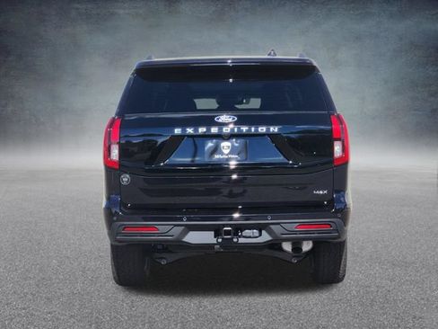 New 2027 Ford Expedition Max Active AWD/4WD image 6