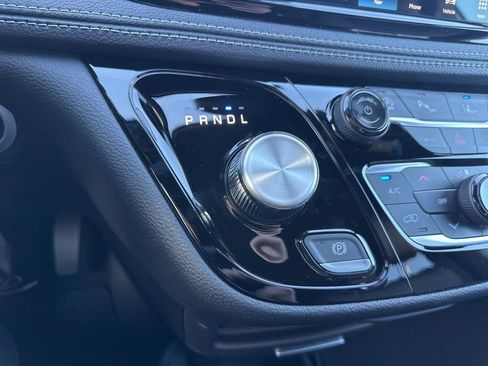 New 2026 Chrysler Pacifica Select image 73
