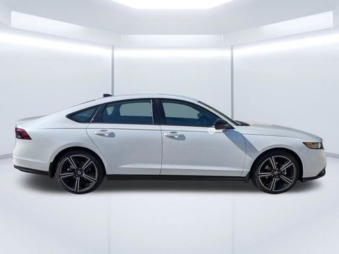 New 2026 Honda Accord SE image 3