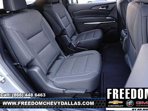 New 2026 Chevrolet Traverse LT w/ Midnight/Sport Edition image 17