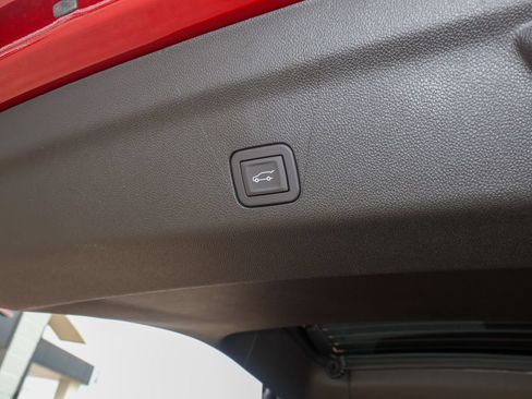 New 2026 GMC Yukon XL AT4 w/ AT4 Premium Plus Package AWD/4WD image 6