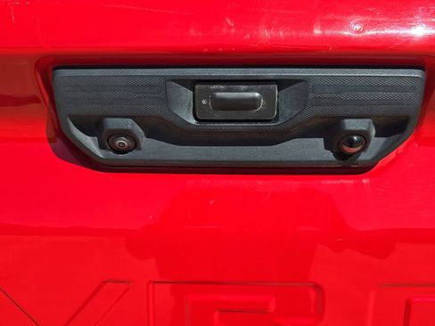 Used 2024 Chevrolet Silverado 2500 LT AWD/4WD image 13