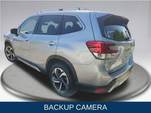 Used 2023 Subaru Forester Touring image 9
