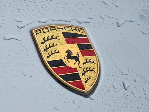 Used 2020 Porsche Macan image 31