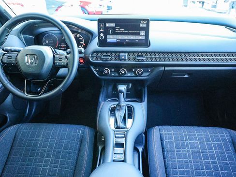 Certified 2026 Honda HR-V Sport image 3