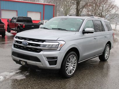 Used 2024 Ford Expedition Limited