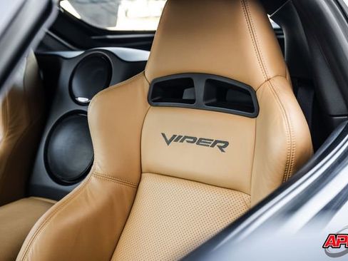 Used 2009 Dodge Viper ACR RWD image 24