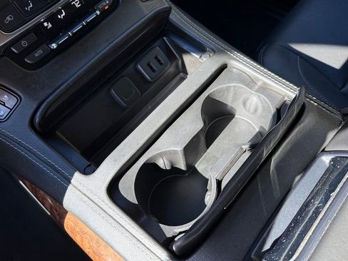 Used 2020 Chevrolet Tahoe Premier image 37