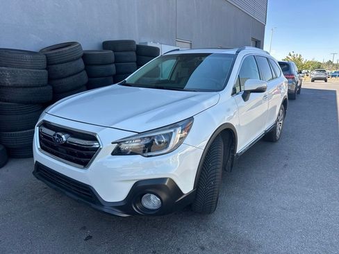 Used 2018 Subaru Outback 3.6R Touring w/ Protection Package #1 AWD/4WD image 1