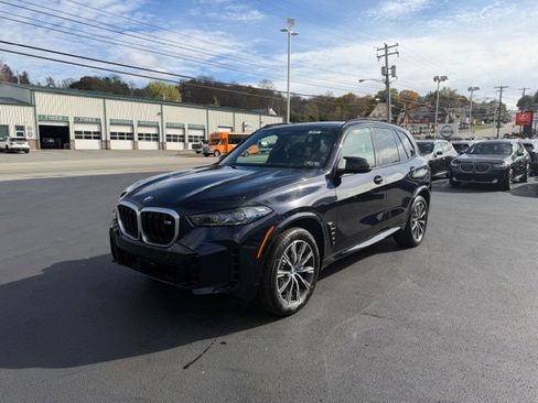 New 2026 BMW X5 M60i image 3