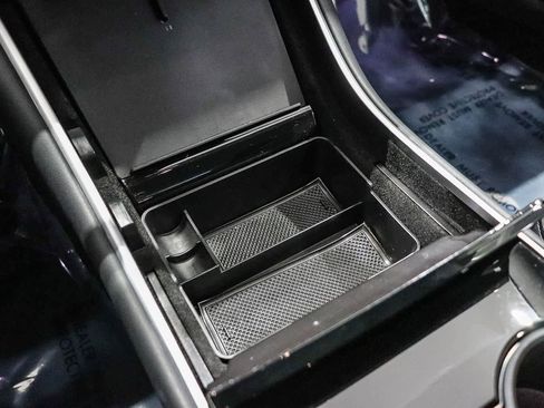 Used 2018 Tesla Model 3 Long Range RWD image 23