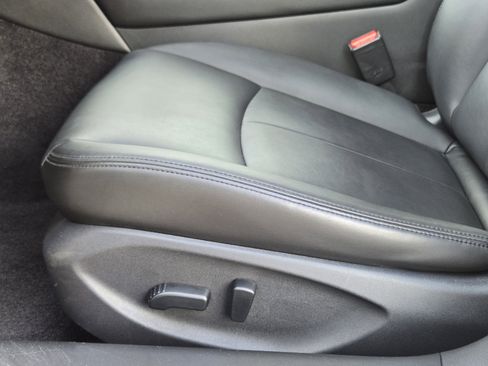 Used 2018 INFINITI Q50 Luxe image 24