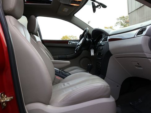 Used 2004 Chrysler Pacifica AWD image 43