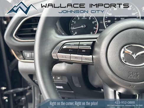 Used 2022 MAZDA CX-30 AWD 2.5 S w/ Premium Package image 30