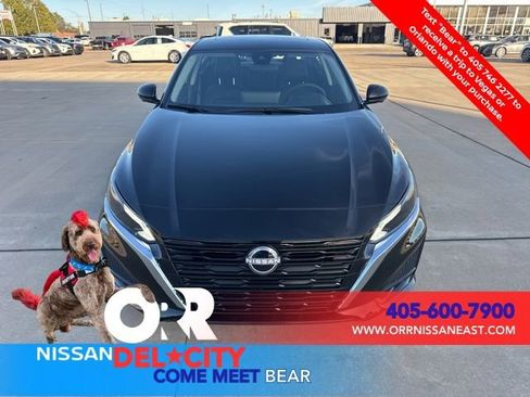 New 2025 Nissan Altima 2.5 SL image 8