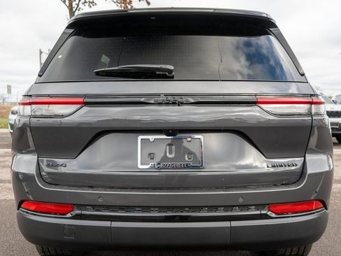 New 2025 Jeep Grand Cherokee Limited image 6