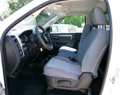 Used 2014 RAM 2500 Tradesman w/ Chrome Appearance Group AWD/4WD image 6