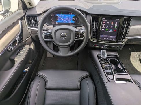New 2024 Volvo S90 T8 Ultimate w/ Lounge Package AWD/4WD image 16