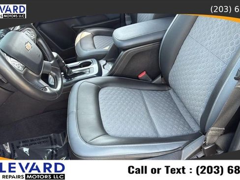 Used 2019 Chevrolet Colorado Z71 AWD/4WD image 25
