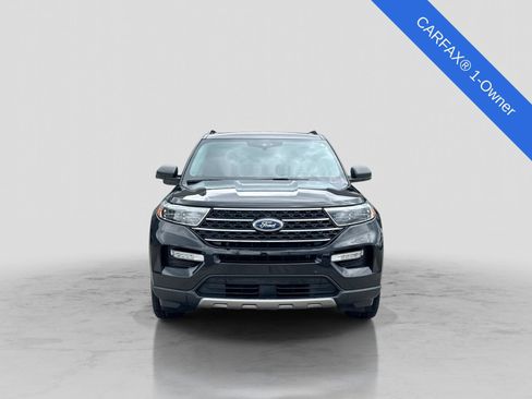 Used 2023 Ford Explorer XLT w/ Equipment Group 202A AWD/4WD image 12