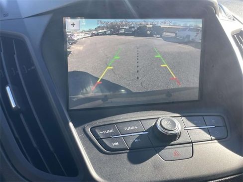 Used 2019 Ford Escape SE image 27