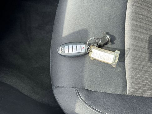 Used 2025 Nissan Altima 2.5 SV image 20