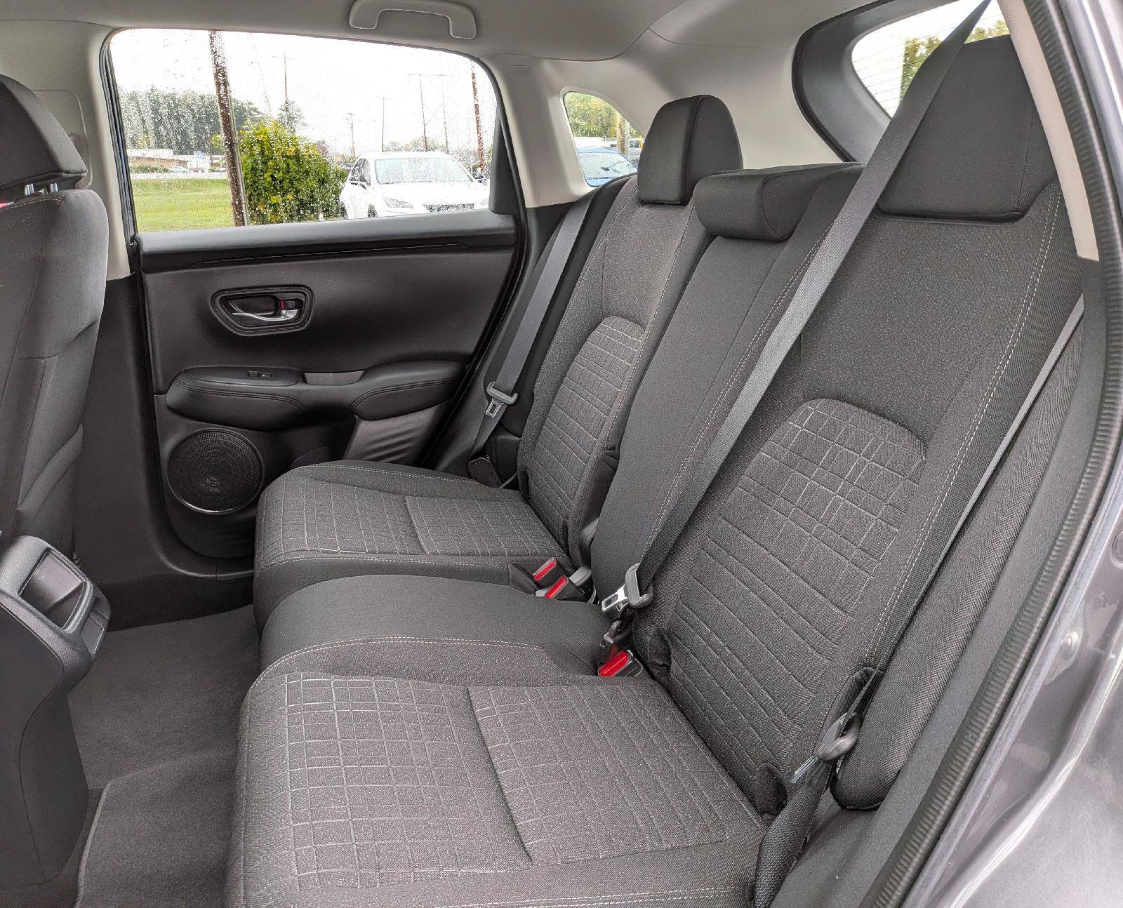Used 2024 Honda HR-V LX image 22