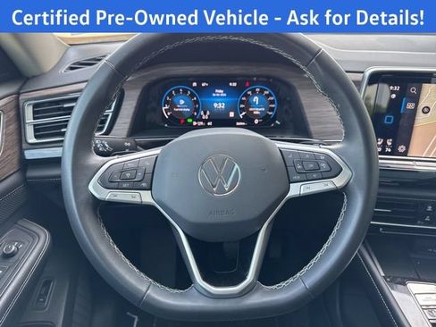 Certified 2024 Volkswagen Atlas SEL AWD/4WD image 11