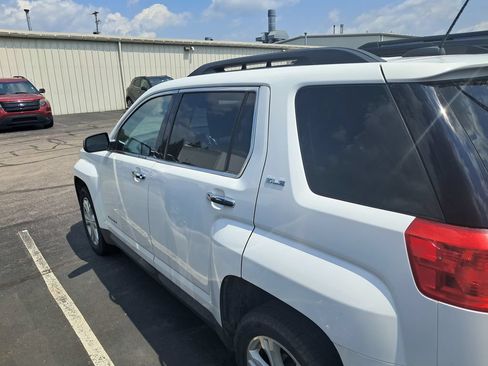 Used 2017 GMC Terrain SLE w/ Chrome Edition FWD image 5