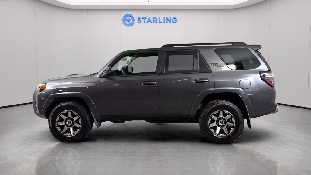 Used 2021 Toyota 4Runner TRD Off-Road AWD/4WD image 5