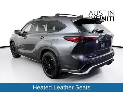 Used 2023 Toyota Highlander XSE FWD image 5