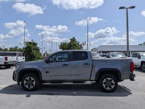 Used 2022 Chevrolet Colorado Z71 AWD/4WD image 6
