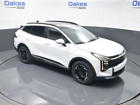 New 2026 Kia Sportage EX image 48