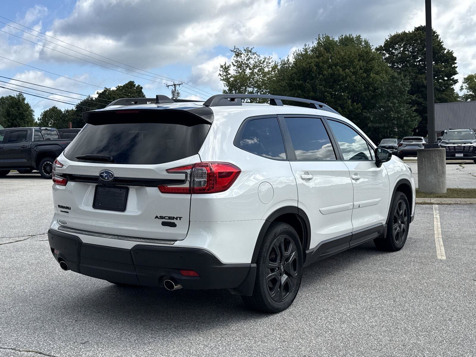 Used 2024 Subaru Ascent Onyx Edition Limited AWD/4WD image 6