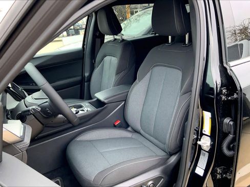 New 2026 Jeep Cherokee Laredo image 9