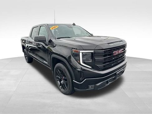 Used 2023 GMC Sierra 1500 Elevation image 3