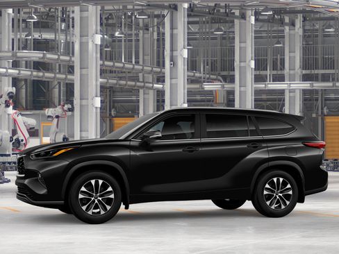New 2026 Toyota Highlander XLE AWD/4WD image 5