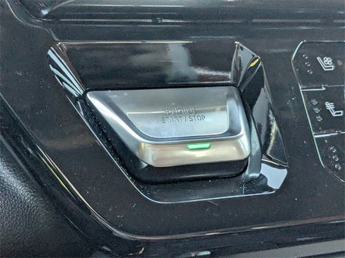 Used 2025 GMC Sierra 2500 Denali Ultimate image 28