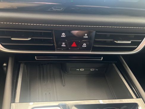 New 2026 Volkswagen Atlas Cross Sport SE AWD/4WD image 26