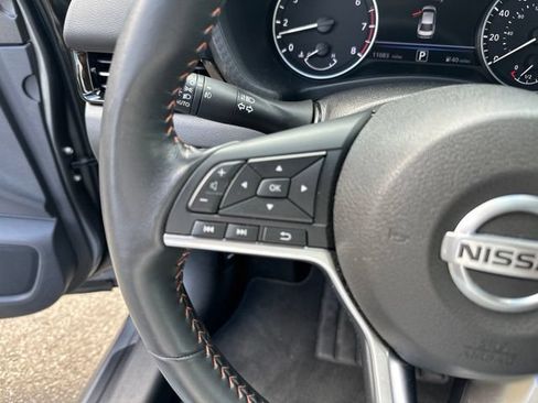 Used 2023 Nissan Sentra SR w/ Electronics Package FWD image 12