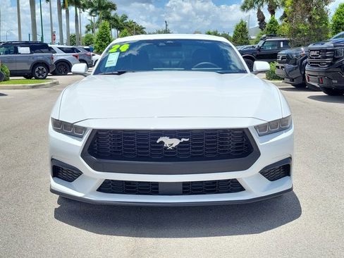 Certified 2024 Ford Mustang Coupe RWD image 2