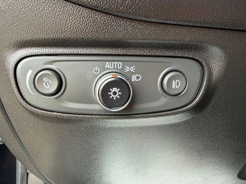 Used 2021 Chevrolet Equinox LT AWD/4WD image 7