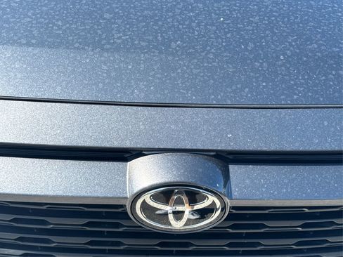 Used 2022 Toyota RAV4 XLE image 13