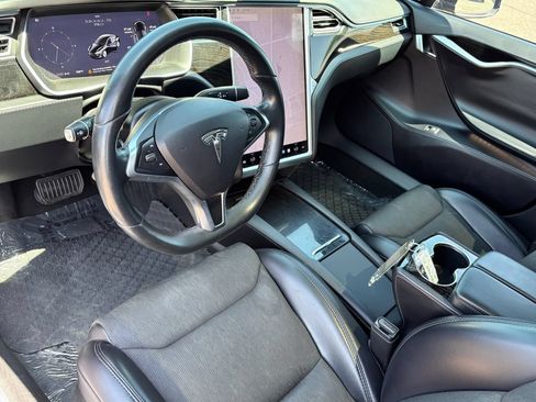 Used 2018 Tesla Model S 75D AWD/4WD image 16
